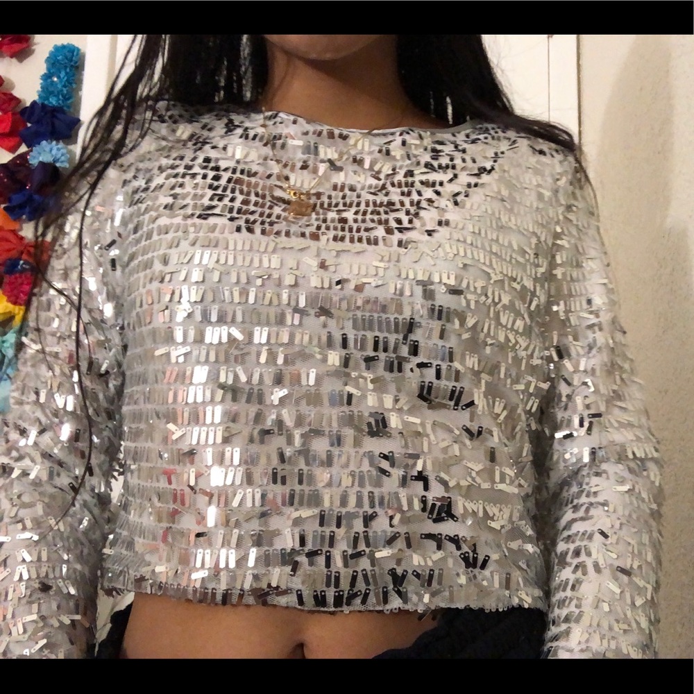 Long sleeve shiny crop top - Picture 3 of 3